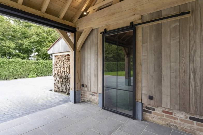 Ervaren binnen en buitenschrijnwerker Heule, West-Vlaanderen